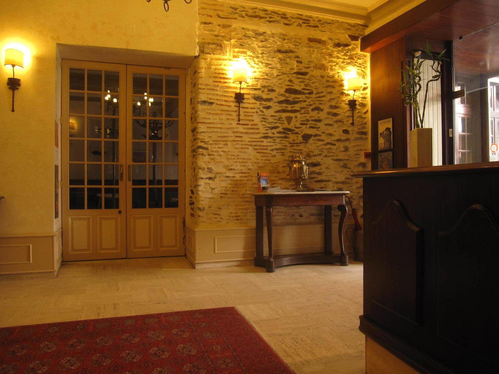 Hotel Des 3 Marchands Нант Екстер'єр фото